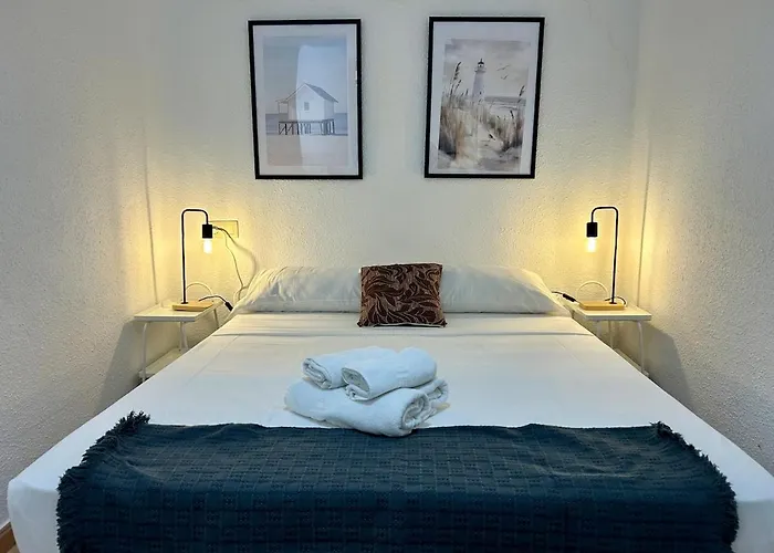 Santa Faz 3 Izq Plaza Centro 6 Huespedes